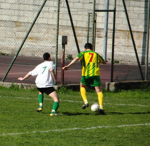 7 contro 7